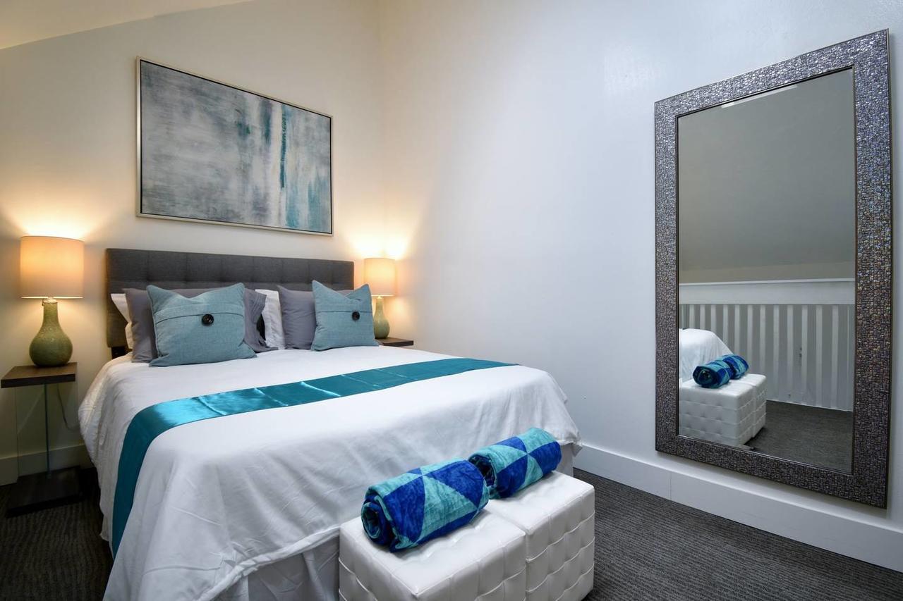 דירות הוליווד Boutique Loft Unit 2 מראה חיצוני תמונה