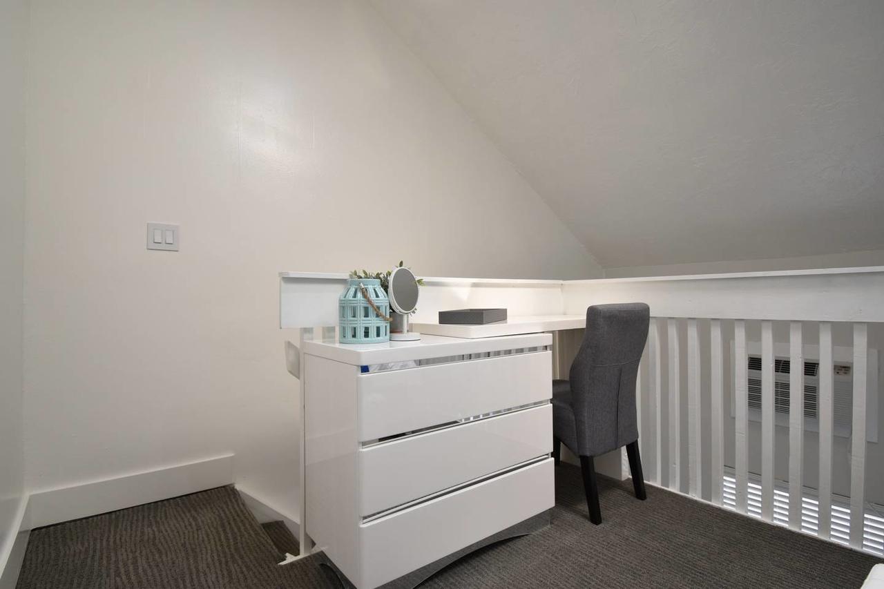 דירות הוליווד Boutique Loft Unit 2 מראה חיצוני תמונה